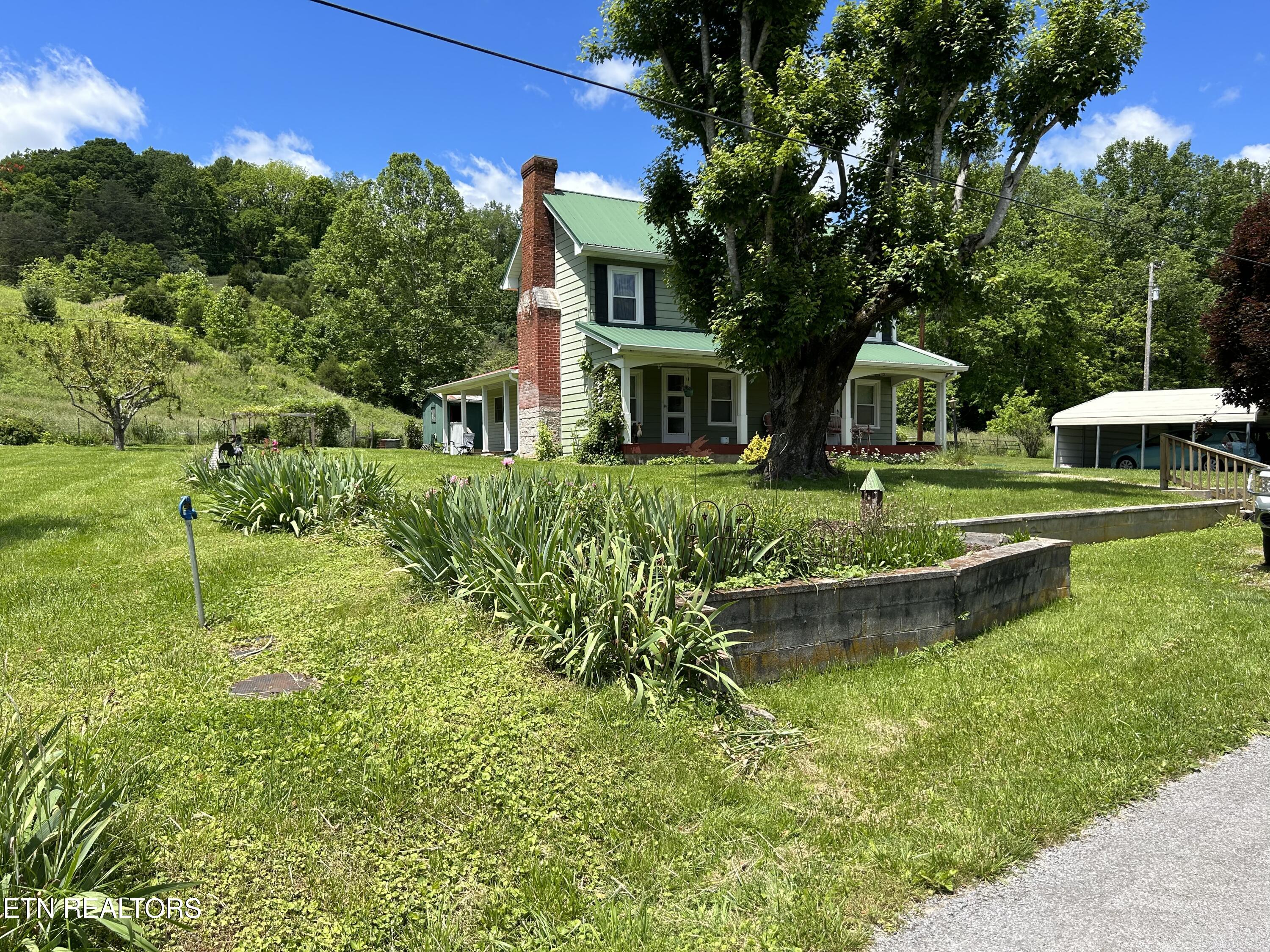 4221 Old Friendship Rd