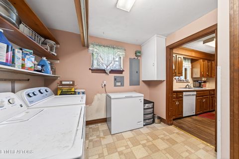 Tiny photo for 76 Daisy Ave, Crossville, TN 38555 (MLS # 1337961)