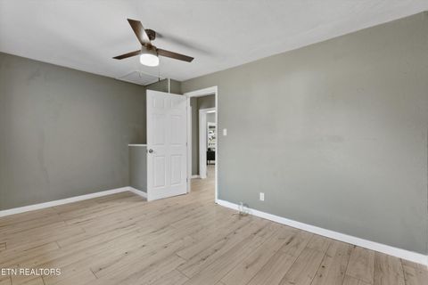 Tiny photo for 1926 Dodson Ave, Knoxville, TN 37917 (MLS # 1328343)