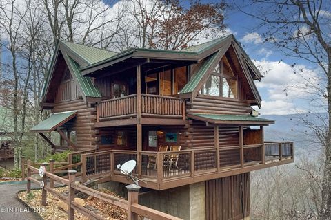 Photo of 3640 Carsons Ridge Way, Sevierville, TN 37862 (MLS # 1322643)