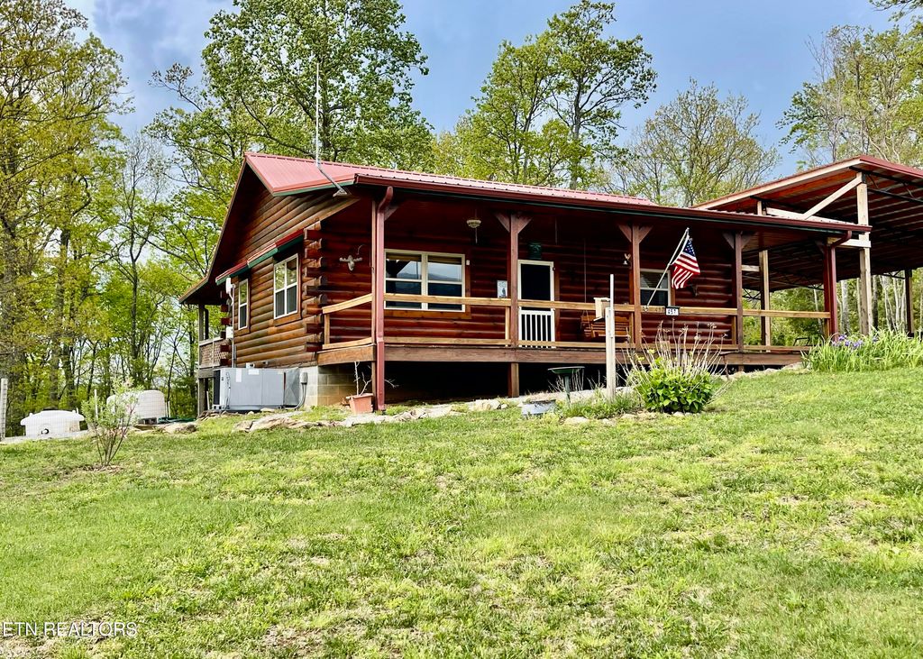 Photo of 457 Smithfield Rd, Tellico Plains, TN 37385 (MLS # 1273014)