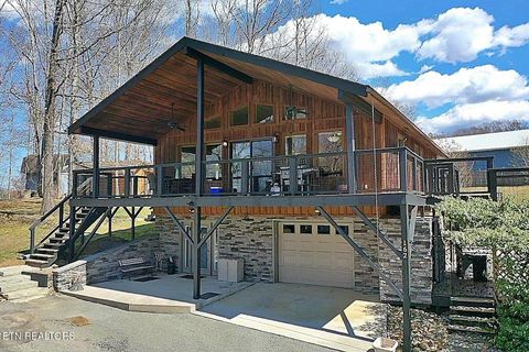 162 Coffee Drive Helenwood TN 37755