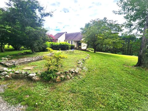 2624 Peach Orchard Rd Maryville TN 37803