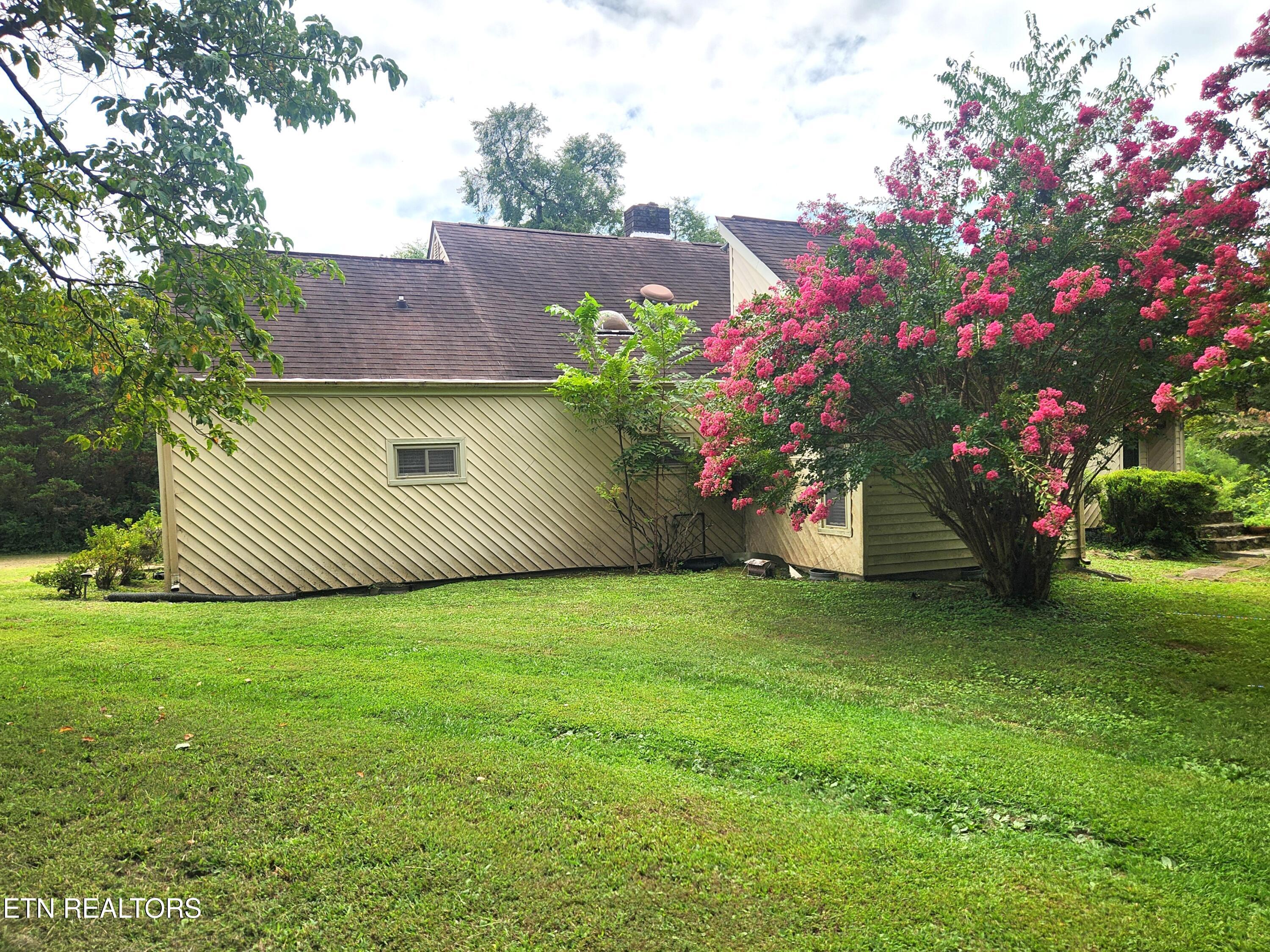 2624 Peach Orchard Rd