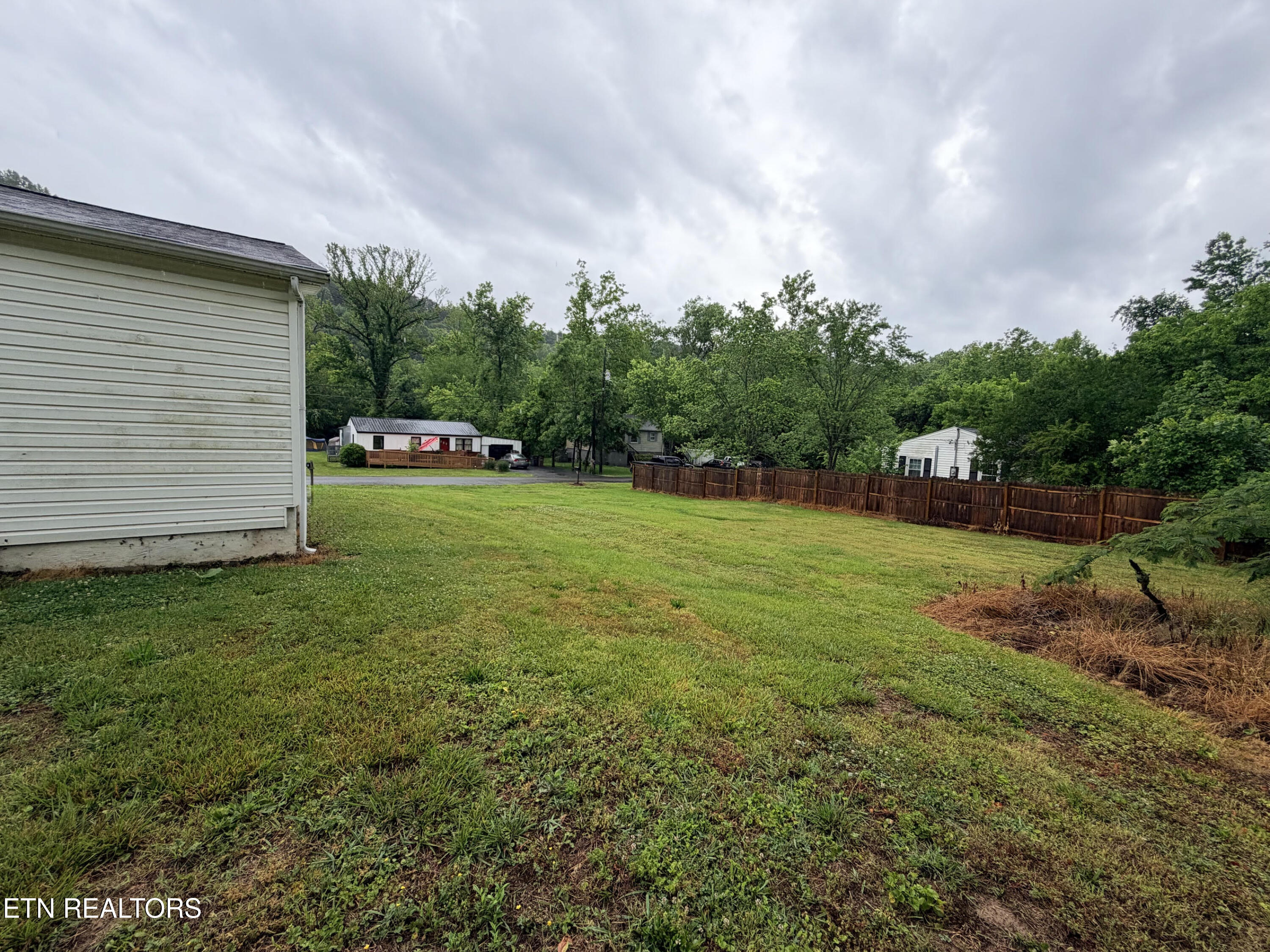 3421 Bellgreen Lane