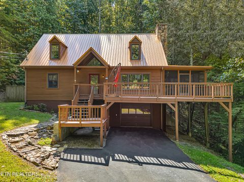 2206 Castle Rise Way Sevierville TN 37862