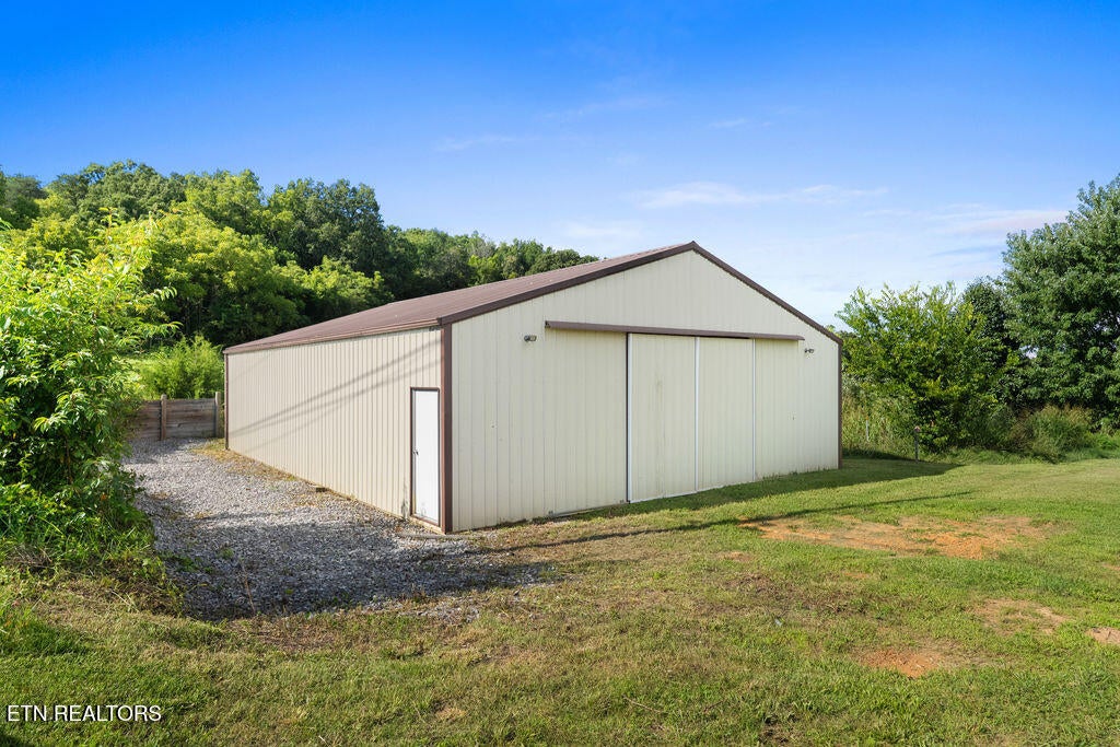 2040 Warrensburg Rd