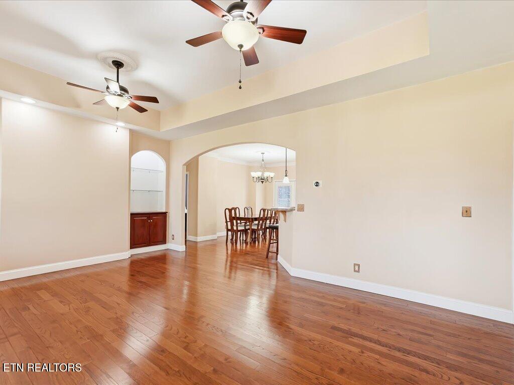 985 Claudette Drive