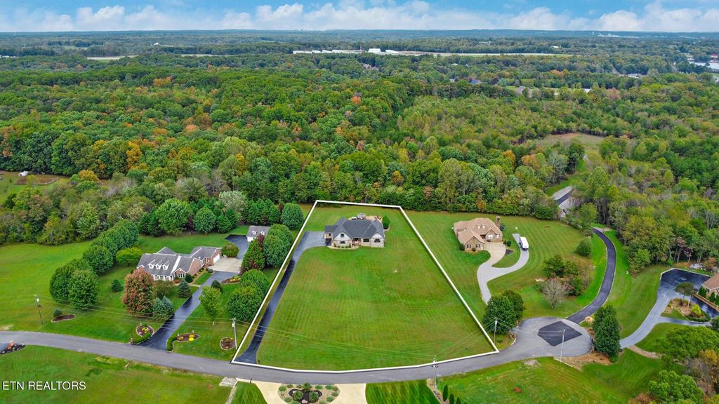 Photo of 159 N Victor Way, Crossville, TN 38555 (MLS # 1318073)