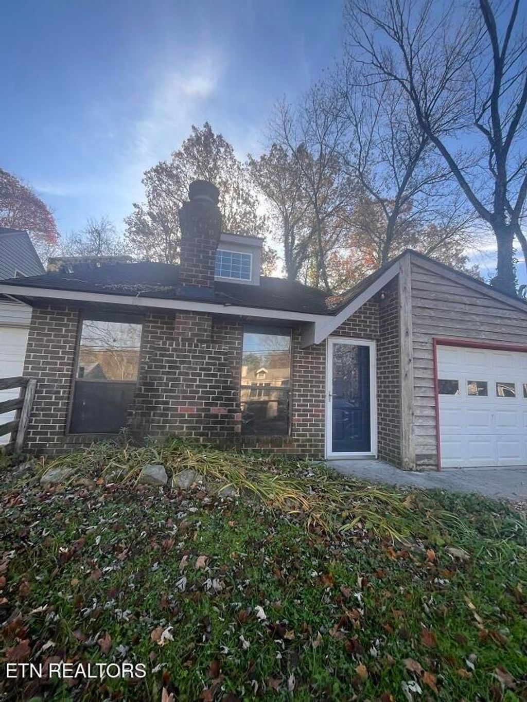 Photo of 7666 NW Chatham Circle, Knoxville, TN 37909 (MLS # 1323406)