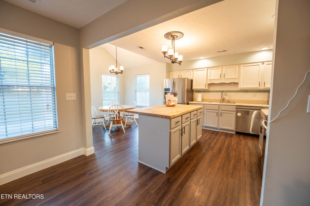 Photo of 6728 Kohlston Rd, Knoxville, TN 37918 (MLS # 1359616)