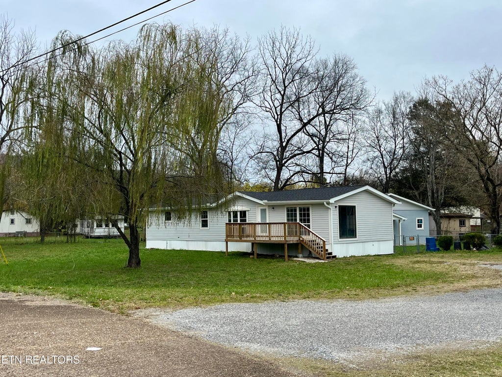 Photo of 1350 Wassom Memorial Hwy, Spring City, TN 37381 (MLS # 1283793)