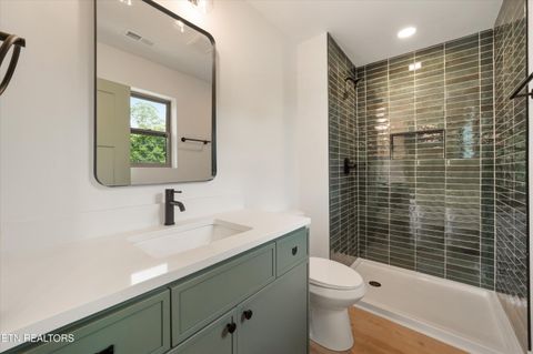 Tiny photo for 2115 N Park Blvd, Knoxville, TN 37917 (MLS # 1340222)