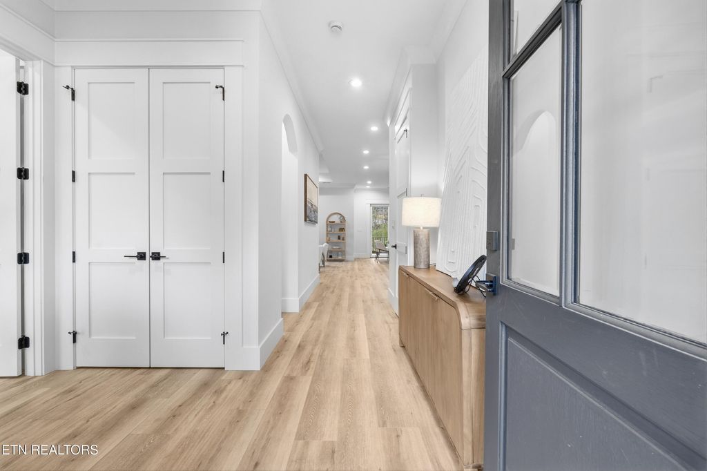 Photo of 212 Cheeyo Tr, Loudon, TN 37774 (MLS # 1325705)