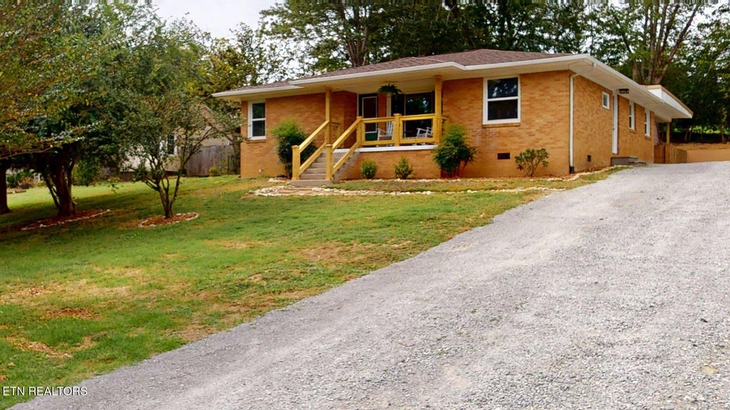 Photo of 508 McConkey St, Madisonville, TN 37354 (MLS # 1358455)