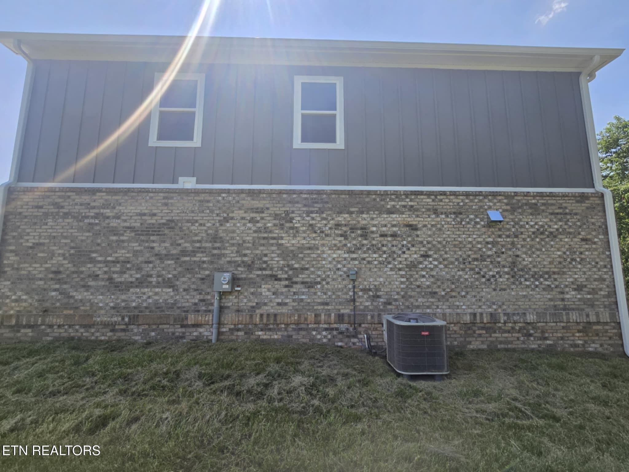 1809 Topsail Court