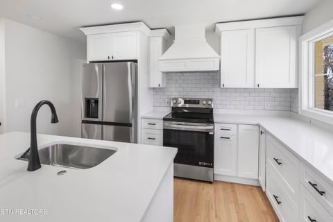 Tiny photo for 713 NW Aeronca Rd, Knoxville, TN 37919 (MLS # 1326698)