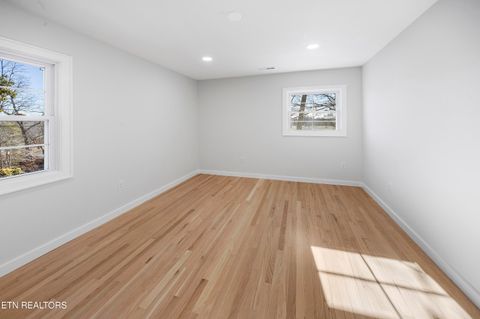 Tiny photo for 713 NW Aeronca Rd, Knoxville, TN 37919 (MLS # 1326698)