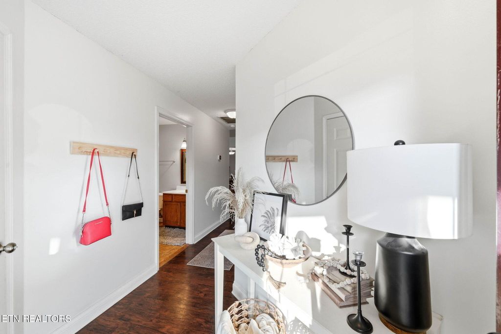 Photo of 4606 Dewey Way, Knoxville, TN 37912 (MLS # 1331739)