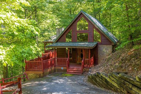 1744 Azalea Circle Sevierville TN 37876