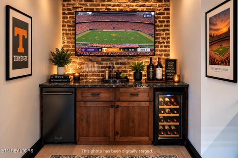 Tiny photo for 308 Wall Ave #9, Knoxville, TN 37902 (MLS # 1354591)