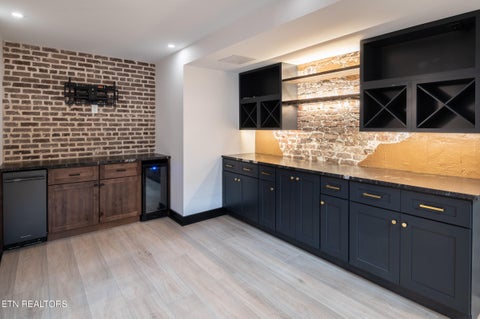 Tiny photo for 308 Wall Ave #9, Knoxville, TN 37902 (MLS # 1354591)