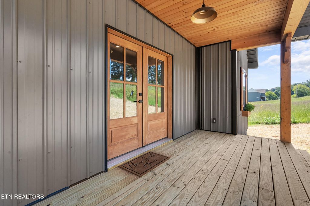 Photo of 334 Roddy Branch Rd, Rockford, TN 37853 (MLS # 1317322)