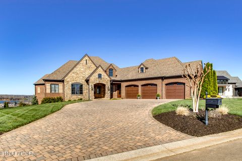629 Southern Way Lenoir City TN 37772