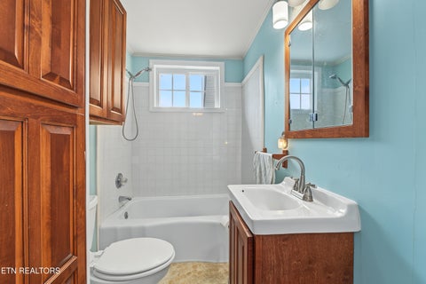 Tiny photo for 2330 Sevierville Rd, Maryville, TN 37804 (MLS # 1355840)