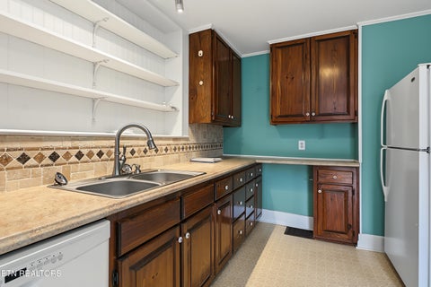 Tiny photo for 2330 Sevierville Rd, Maryville, TN 37804 (MLS # 1355840)