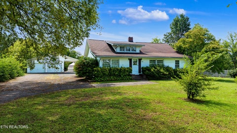 Photo of 2330 Sevierville Rd, Maryville, TN 37804 (MLS # 1355840)