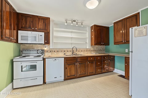 Tiny photo for 2330 Sevierville Rd, Maryville, TN 37804 (MLS # 1355840)