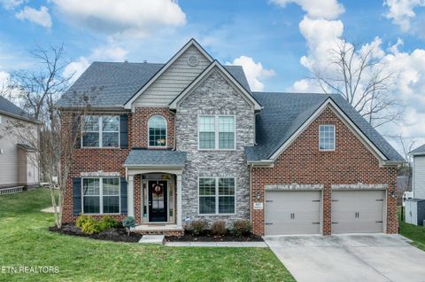 Photo of 807 Brookwood Lane, Maryville, TN 37801 (MLS # 1329431)