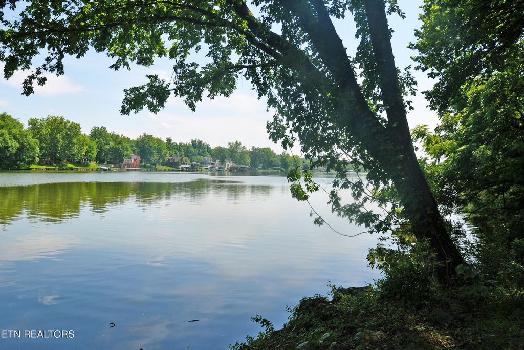 Photo of 0 Topside Rd, Knoxville, TN 37920 (MLS # 1305168)
