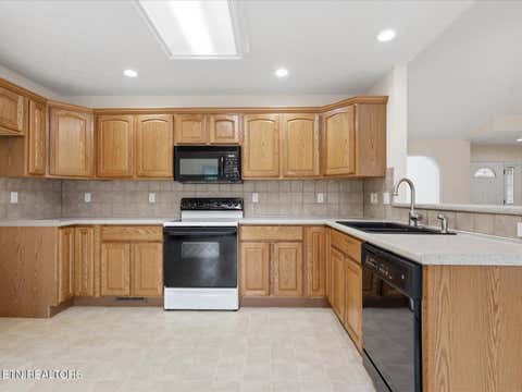 Tiny photo for 1755 Arrowhead Blvd, Maryville, TN 37801 (MLS # 1349702)