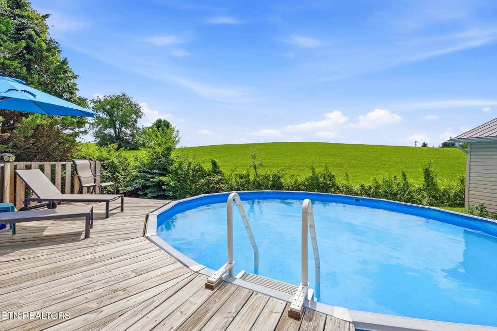 Photo of 192 Acorn Drive, Corryton, TN 37721 (MLS # 1349911)
