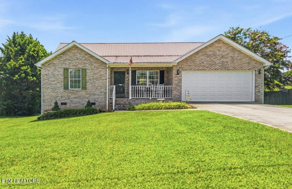 Photo of 192 Acorn Drive, Corryton, TN 37721 (MLS # 1349911)