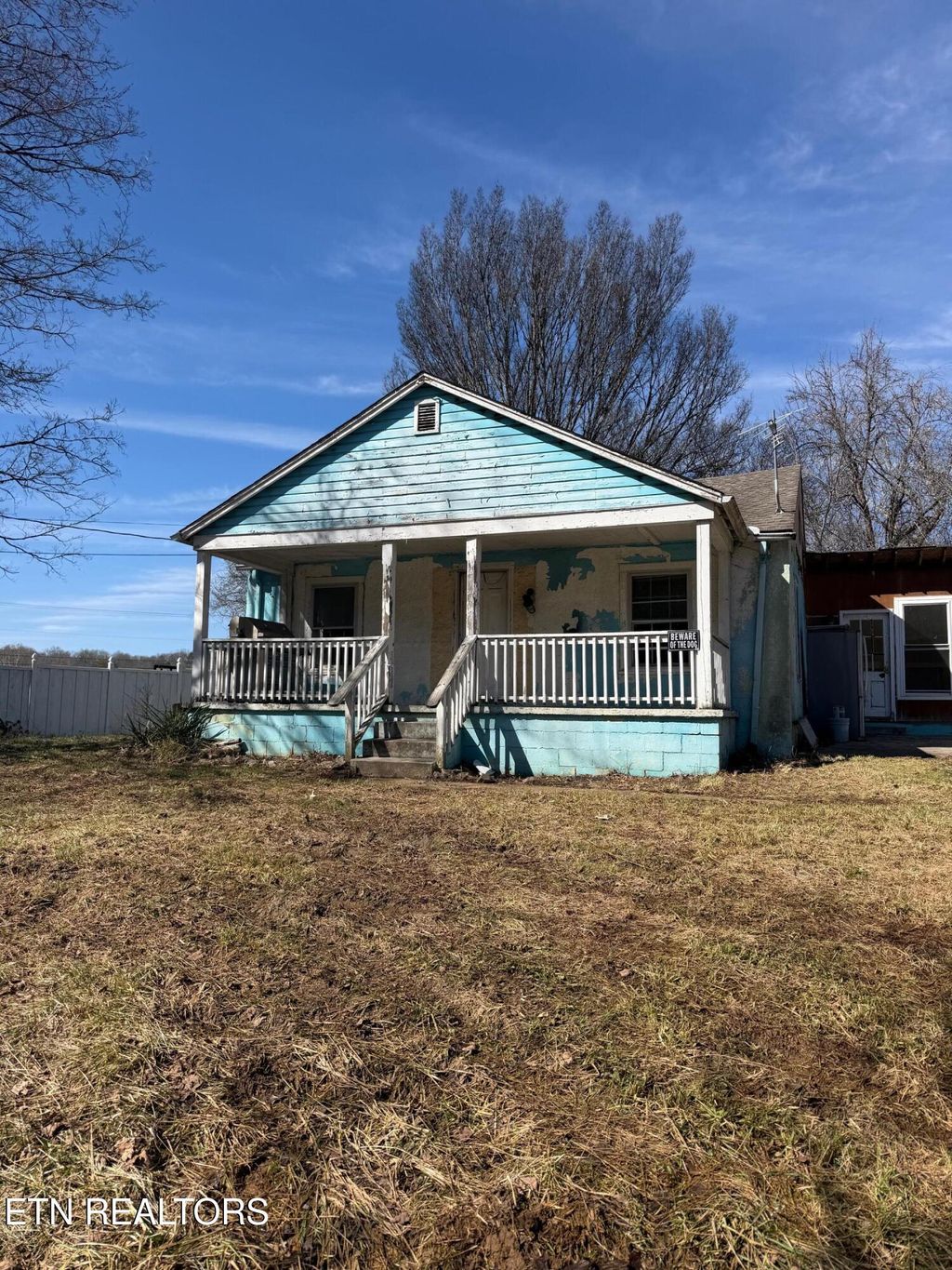 Photo of 605 Kimberlin Heights Rd, Knoxville, TN 37920 (MLS # 1330145)