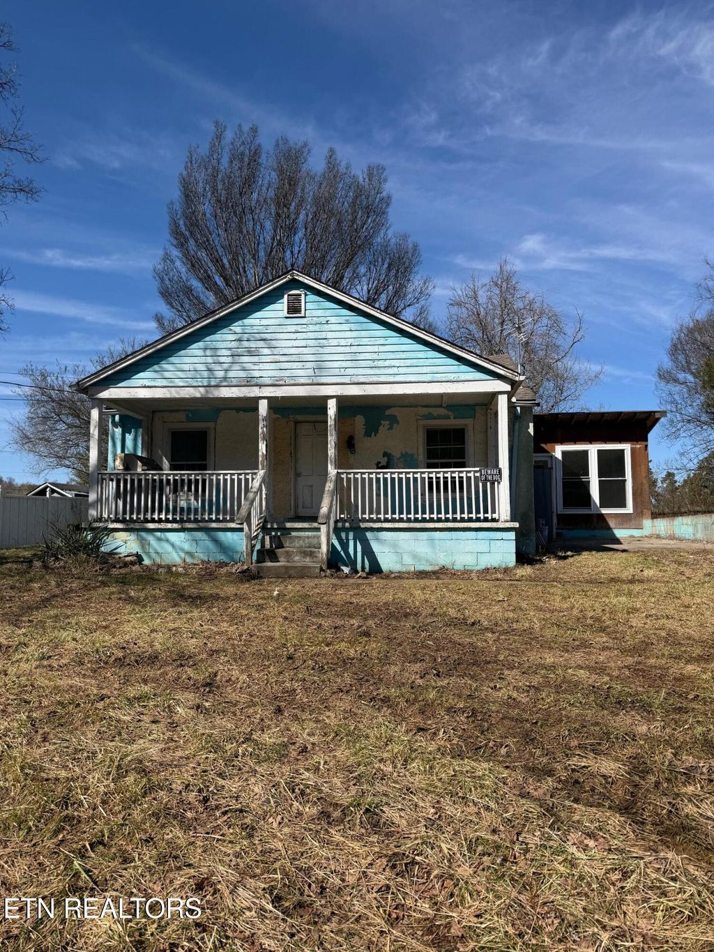 Photo of 605 Kimberlin Heights Rd, Knoxville, TN 37920 (MLS # 1330145)