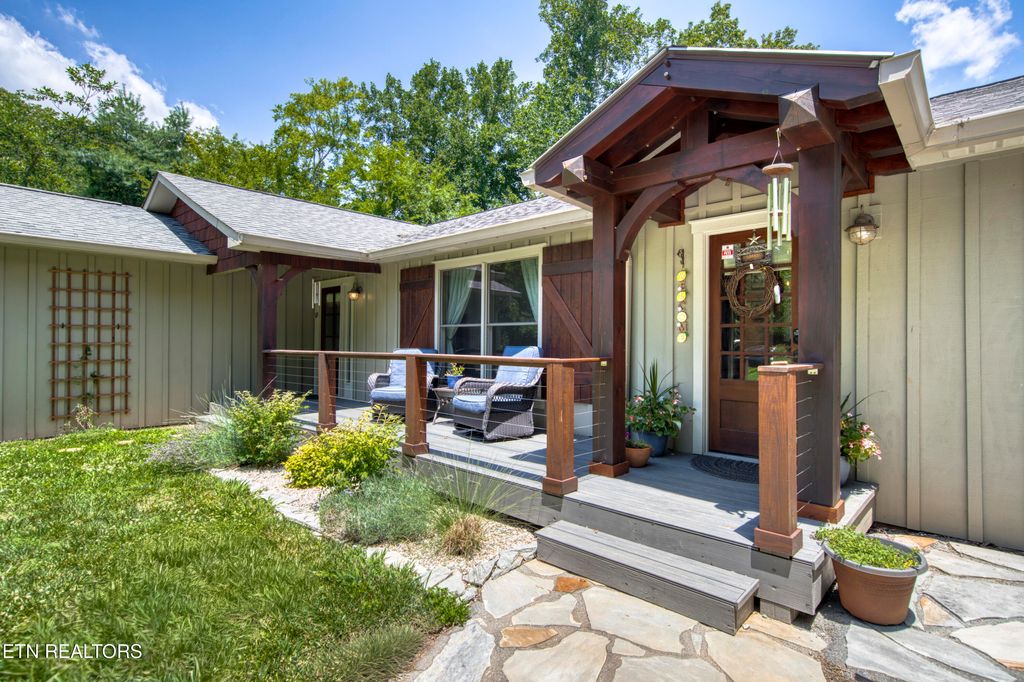 Photo of 8851 Gammon Way, Knoxville, TN 37922 (MLS # 1347037)