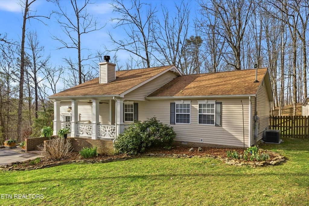 Photo of 267 Autumns Way, Maynardville, TN 37807 (MLS # 1335526)