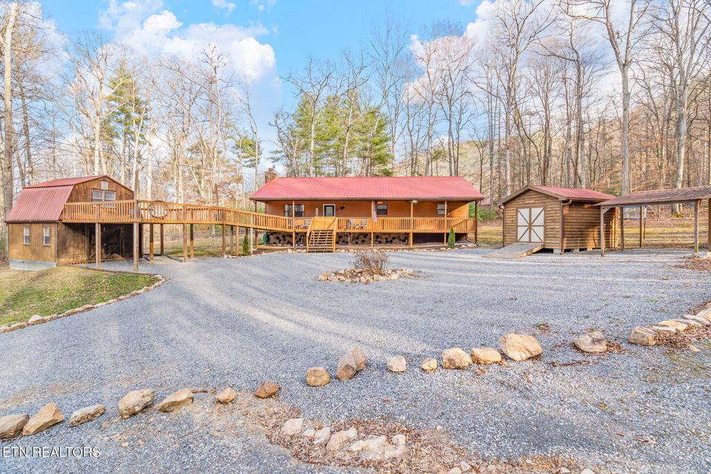 Photo of 3394 Laurelwood Rd, Cosby, TN 37722 (MLS # 1293225)