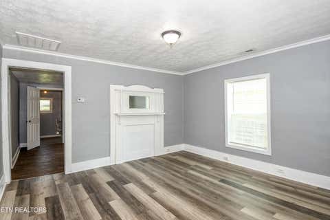 Tiny photo for 1215 Delaware Ave, Knoxville, TN 37921 (MLS # 1349891)