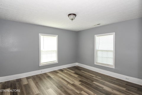 Tiny photo for 1215 Delaware Ave, Knoxville, TN 37921 (MLS # 1349891)