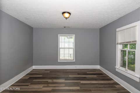 Tiny photo for 1215 Delaware Ave, Knoxville, TN 37921 (MLS # 1349891)