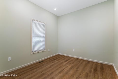 Tiny photo for 427 Oglewood Ave, Knoxville, TN 37917 (MLS # 1346418)