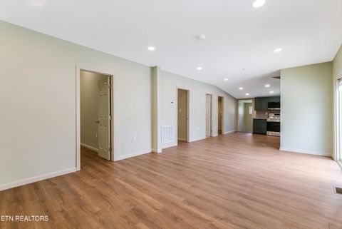 Tiny photo for 427 Oglewood Ave, Knoxville, TN 37917 (MLS # 1346418)