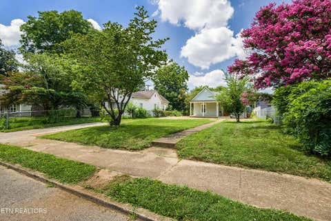 Tiny photo for 427 Oglewood Ave, Knoxville, TN 37917 (MLS # 1346418)