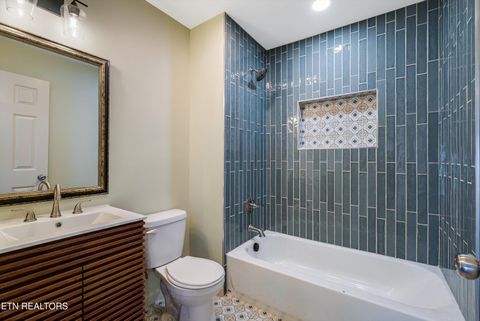 Tiny photo for 427 Oglewood Ave, Knoxville, TN 37917 (MLS # 1346418)