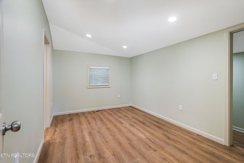 Tiny photo for 427 Oglewood Ave, Knoxville, TN 37917 (MLS # 1346418)